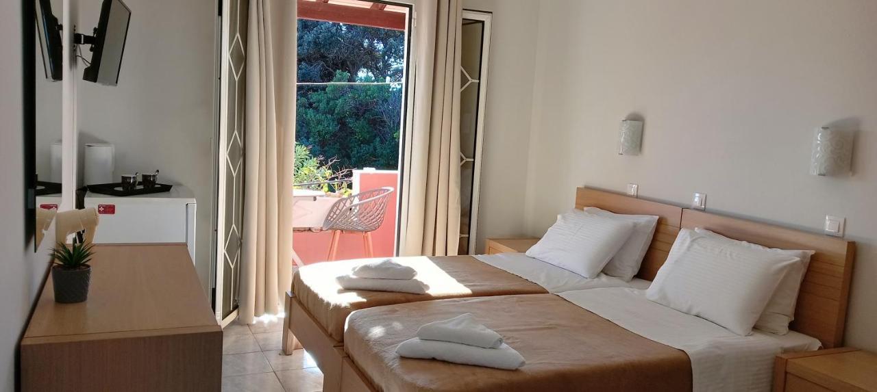 Alonaki Bay Apartment Halikounas Ngoại thất bức ảnh