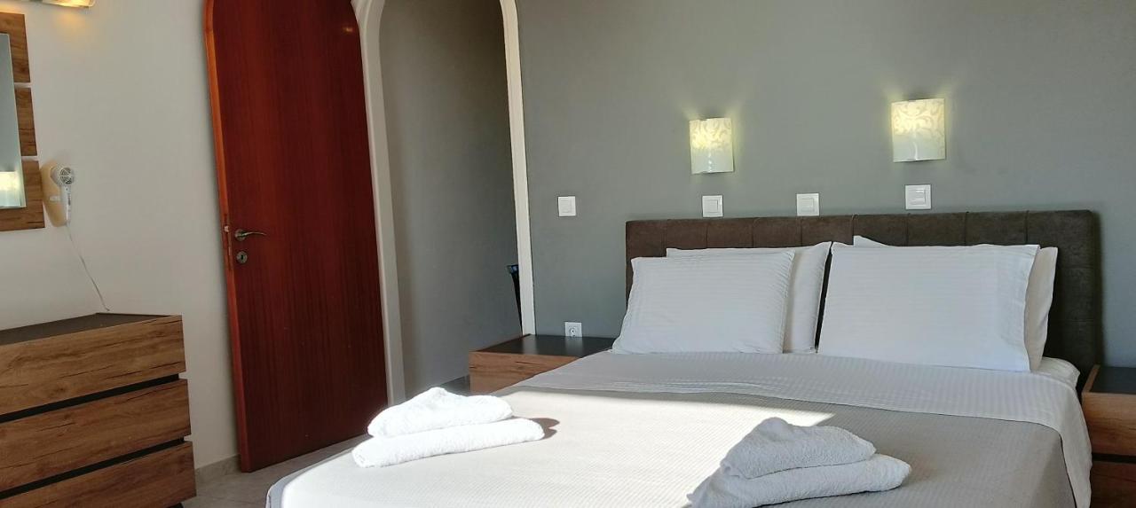 Alonaki Bay Apartment Halikounas Ngoại thất bức ảnh