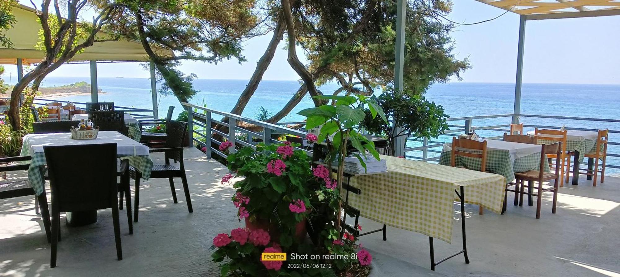 Alonaki Bay Apartment Halikounas Ngoại thất bức ảnh